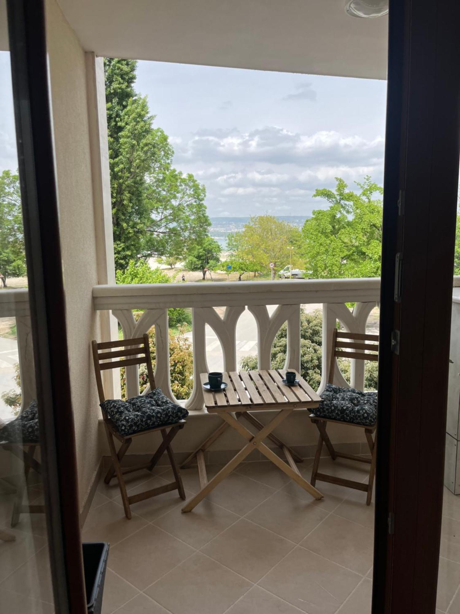 Elizi Summer House In Varna South Bay Beach ภายนอก รูปภาพ